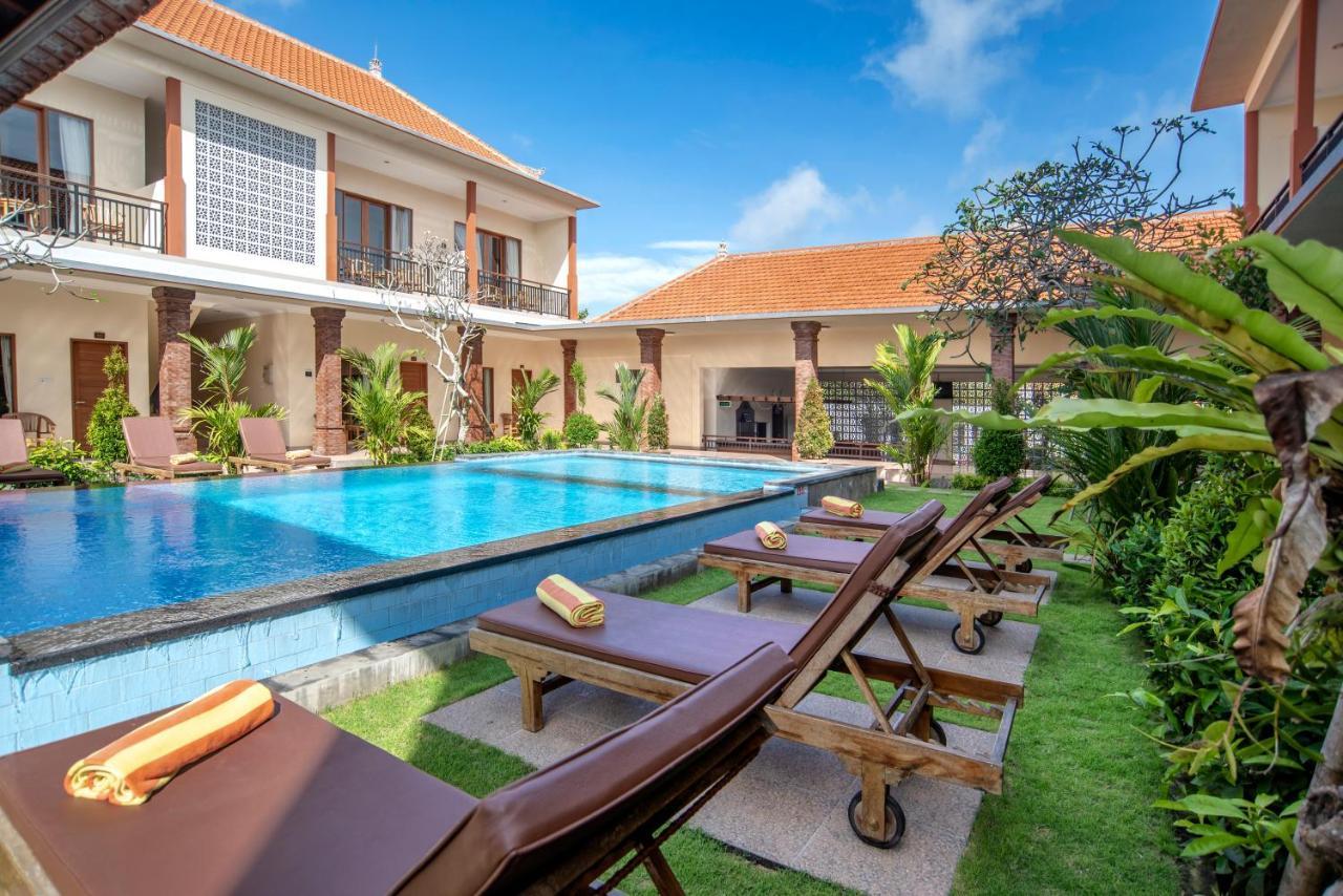 Tom'S Inn Pecatu Uluwatu  Exterior photo