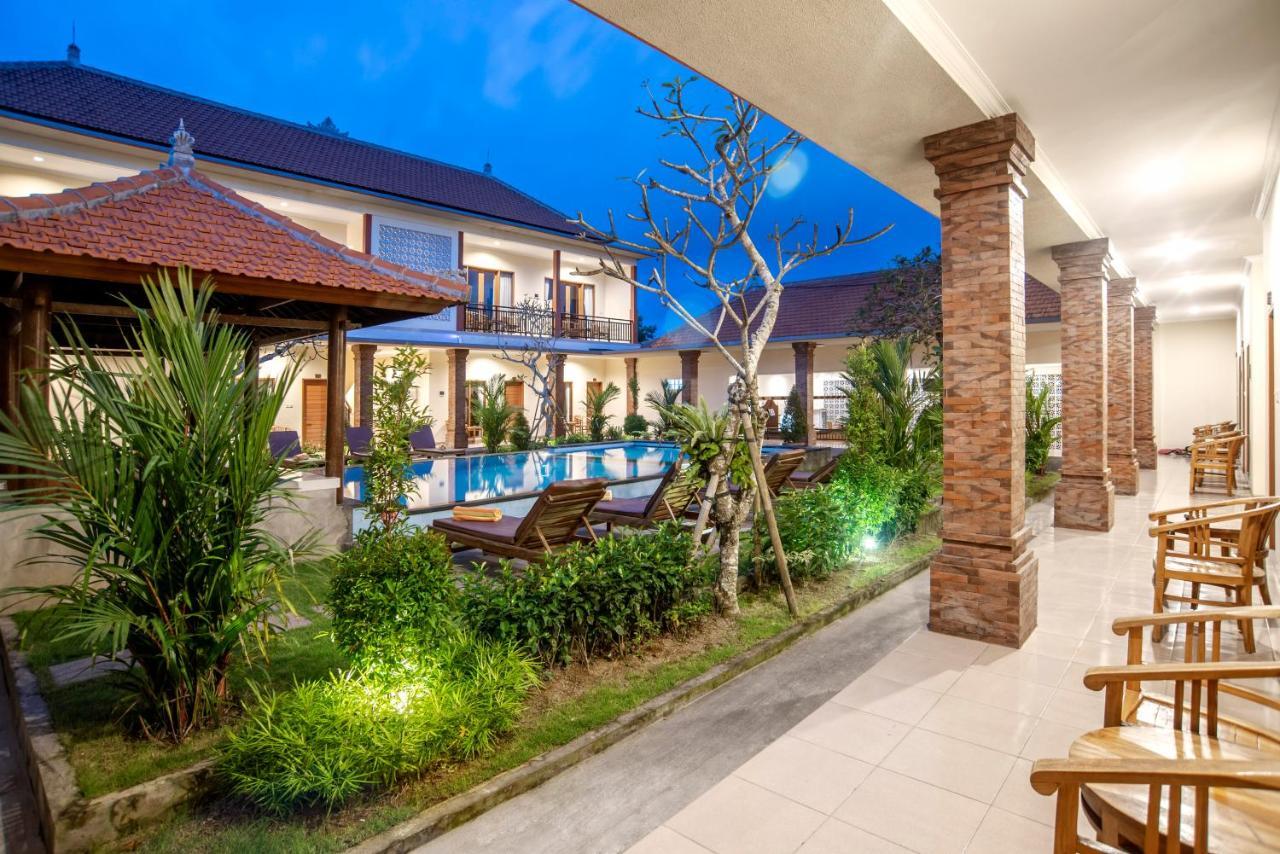 Tom'S Inn Pecatu Uluwatu  Exterior photo