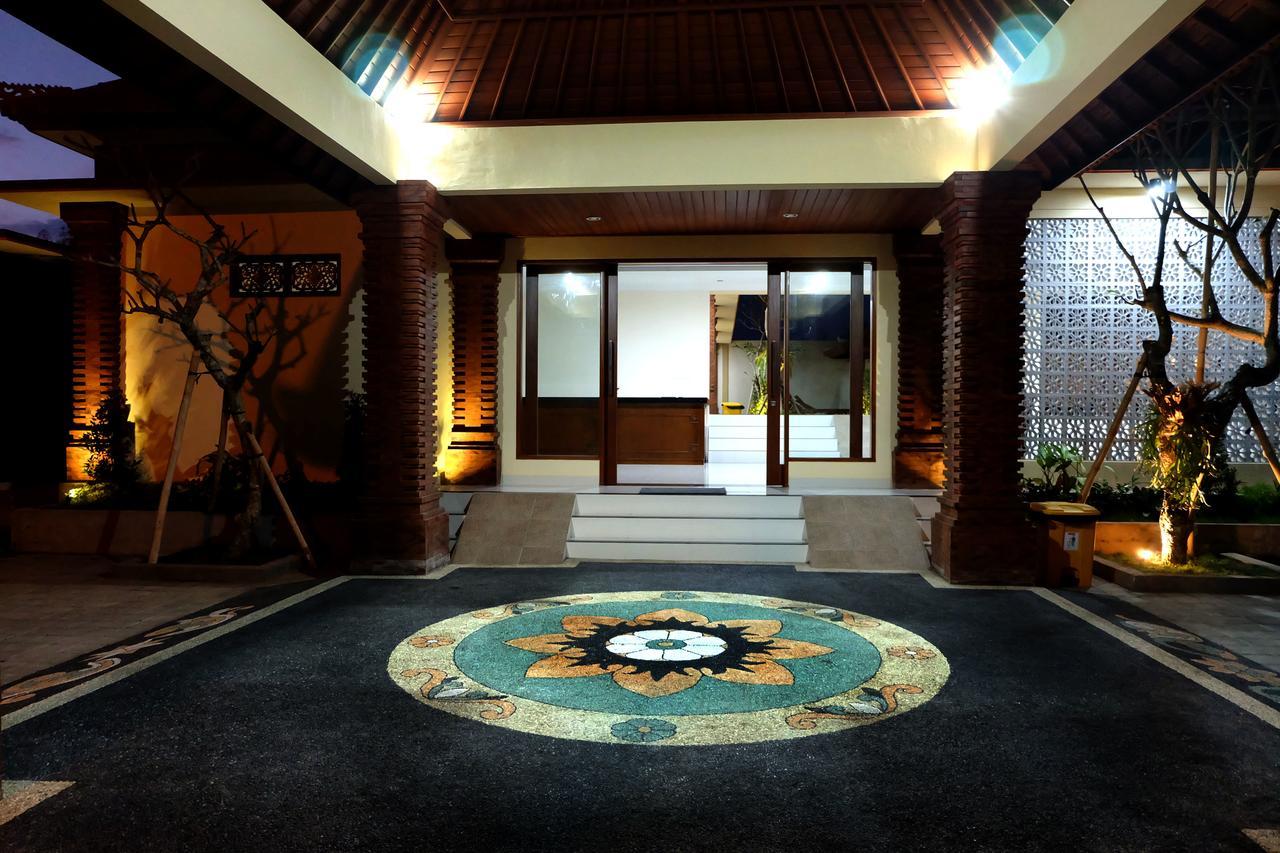 Tom'S Inn Pecatu Uluwatu  Exterior photo